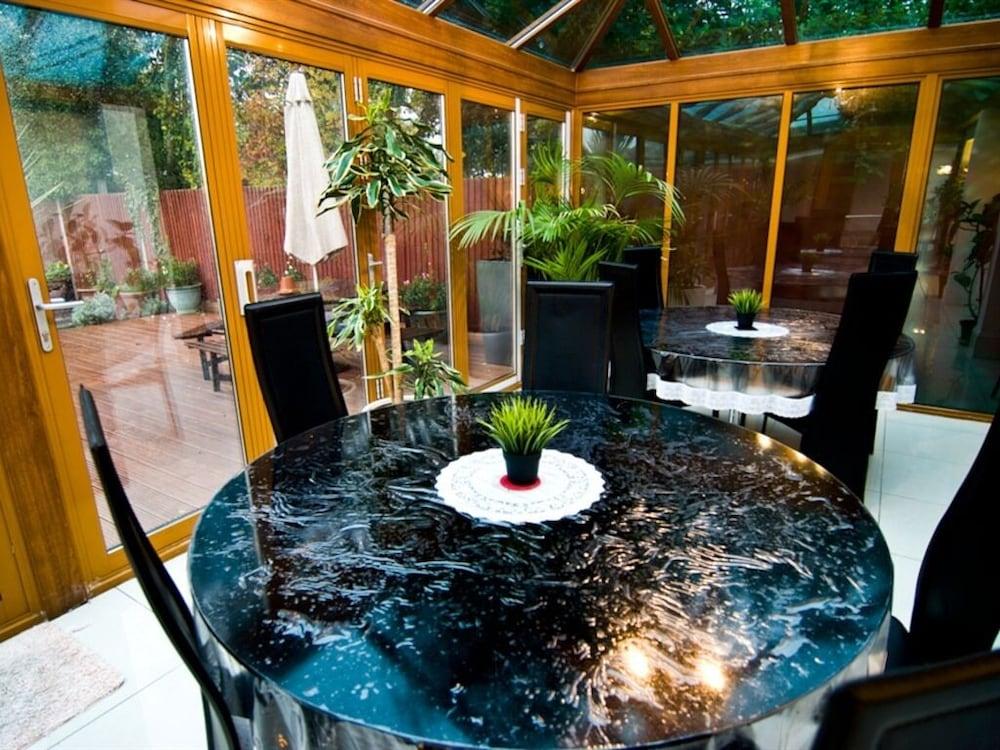 Skylark Guest House Hounslow Exteriör bild