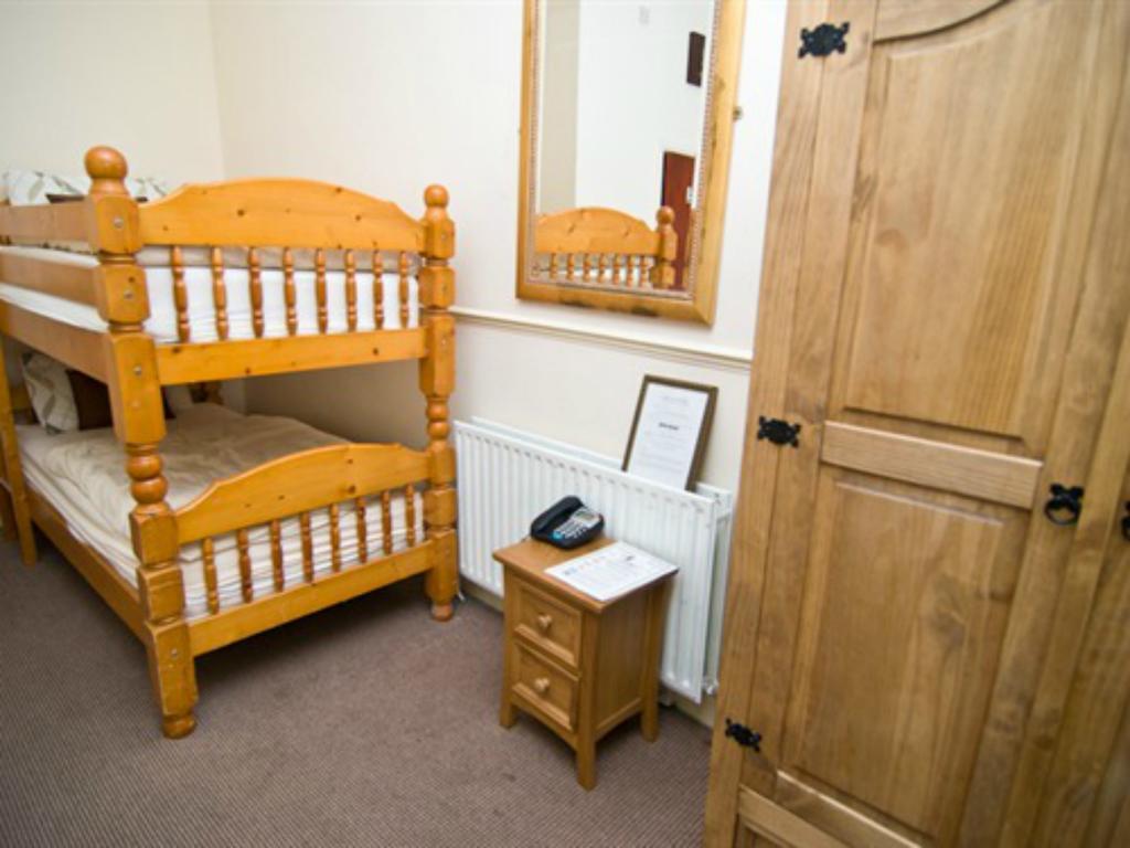 Skylark Guest House Hounslow Exteriör bild