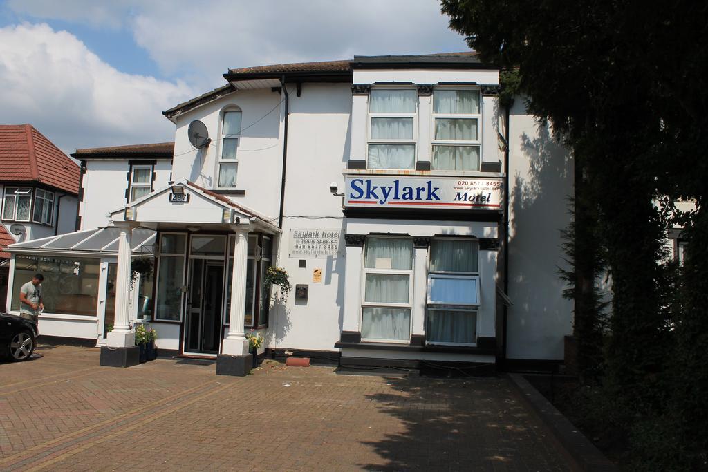 Skylark Guest House Hounslow Exteriör bild